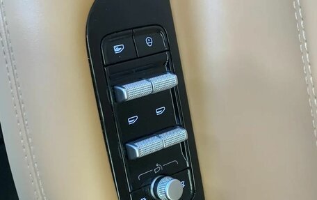 Geely Atlas, 2025 год, 2 600 000 рублей, 16 фотография