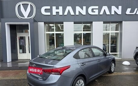 Hyundai Solaris II рестайлинг, 2019 год, 1 350 000 рублей, 3 фотография