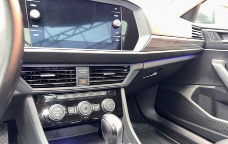 Volkswagen Jetta VII, 2019 год, 1 900 000 рублей, 25 фотография