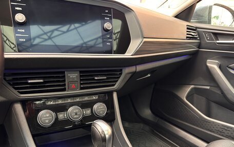 Volkswagen Jetta VII, 2019 год, 1 900 000 рублей, 26 фотография