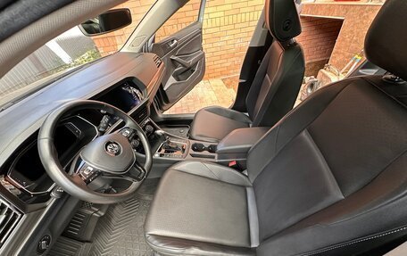 Volkswagen Jetta VII, 2019 год, 1 900 000 рублей, 28 фотография