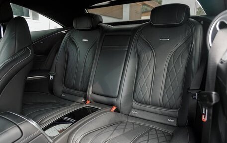 Mercedes-Benz S-Класс, 2016 год, 13 500 000 рублей, 25 фотография