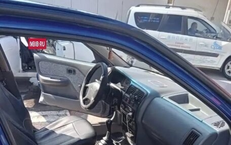 Nissan Almera, 1998 год, 130 000 рублей, 2 фотография