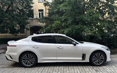 KIA Stinger I, 2019 год, 2 250 000 рублей, 4 фотография