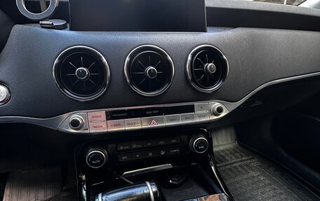 KIA Stinger I, 2019 год, 2 250 000 рублей, 8 фотография