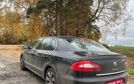 Skoda Superb III рестайлинг, 2012 год, 800 000 рублей, 4 фотография
