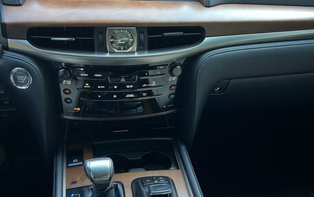 Lexus LX III, 2016 год, 6 350 000 рублей, 19 фотография