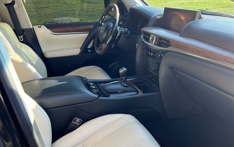 Lexus LX III, 2016 год, 6 350 000 рублей, 37 фотография