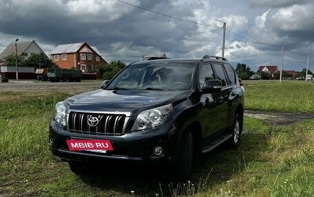 Toyota Land Cruiser Prado 150 рестайлинг 2, 2013 год, 3 800 000 рублей, 7 фотография