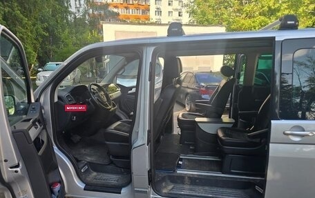 Volkswagen Multivan T6 рестайлинг, 2016 год, 3 650 000 рублей, 8 фотография