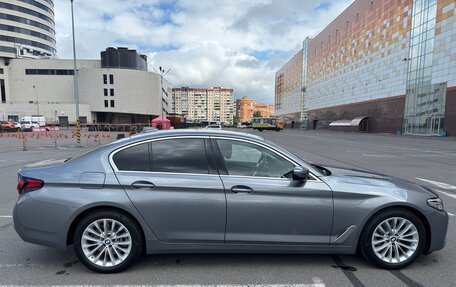BMW 5 серия, 2023 год, 5 690 000 рублей, 8 фотография