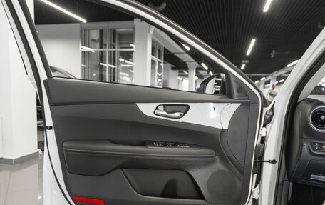 KIA Cerato IV, 2025 год, 2 950 000 рублей, 18 фотография