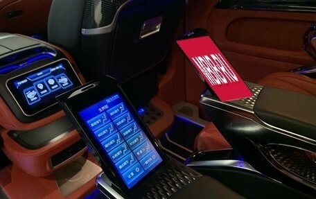 Mercedes-Benz V-Класс, 2021 год, 6 700 000 рублей, 27 фотография