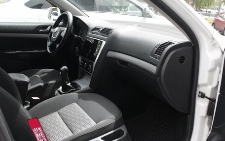 Skoda Octavia, 2013 год, 900 000 рублей, 9 фотография