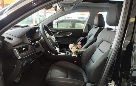Chery Tiggo 8 I, 2024 год, 1 750 000 рублей, 4 фотография