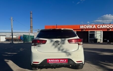 KIA Rio III рестайлинг, 2016 год, 1 110 000 рублей, 5 фотография