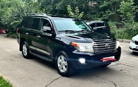 Toyota Land Cruiser 200, 2012 год, 2 950 000 рублей, 3 фотография