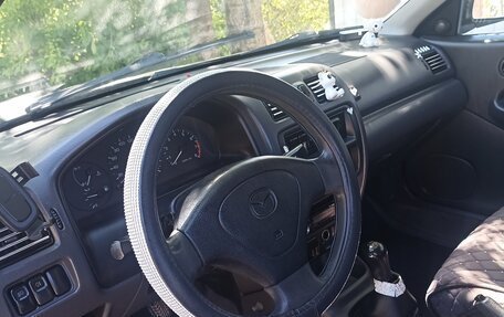 Mazda 323, 1996 год, 330 000 рублей, 4 фотография