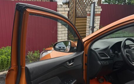Hyundai Solaris II рестайлинг, 2017 год, 1 210 000 рублей, 3 фотография