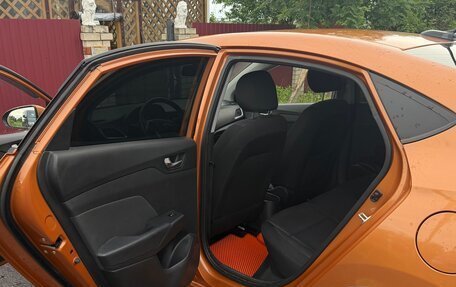 Hyundai Solaris II рестайлинг, 2017 год, 1 210 000 рублей, 6 фотография