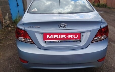 Hyundai Solaris II рестайлинг, 2011 год, 550 000 рублей, 5 фотография