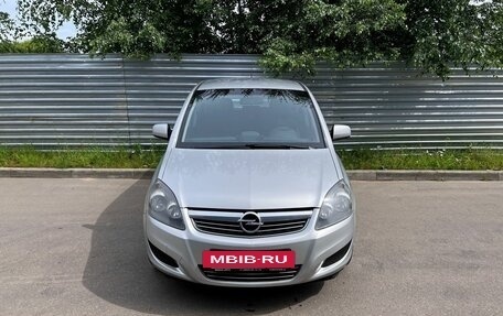 Opel Zafira B, 2011 год, 495 000 рублей, 2 фотография