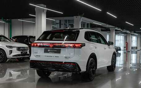 Volkswagen Tiguan, 2026 год, 4 900 000 рублей, 5 фотография