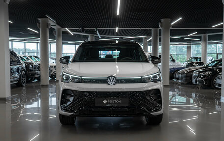 Volkswagen Tiguan, 2026 год, 4 900 000 рублей, 3 фотография