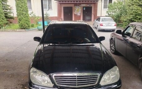 Mercedes-Benz S-Класс, 2001 год, 580 000 рублей, 3 фотография