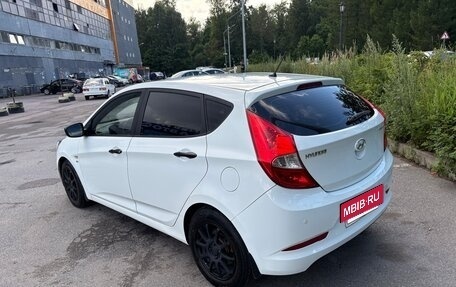Hyundai Solaris II рестайлинг, 2014 год, 950 000 рублей, 5 фотография