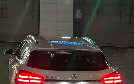 Mercedes-Benz GLA, 2019 год, 2 300 000 рублей, 3 фотография