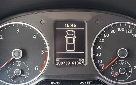 Volkswagen Amarok I рестайлинг, 2014 год, 2 050 000 рублей, 21 фотография