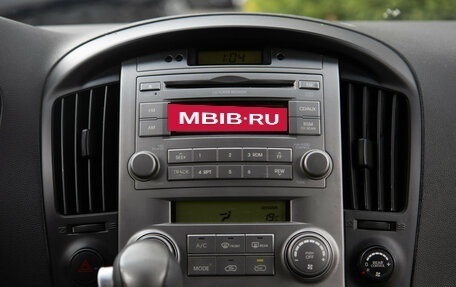 Hyundai Grand Starex Grand Starex I рестайлинг 2, 2008 год, 1 228 000 рублей, 15 фотография