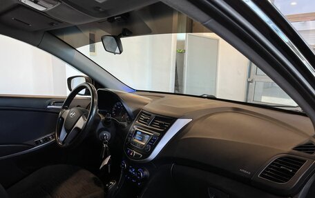 Hyundai Solaris II рестайлинг, 2016 год, 987 000 рублей, 12 фотография