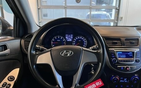 Hyundai Solaris II рестайлинг, 2016 год, 987 000 рублей, 10 фотография