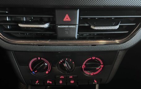 Volkswagen Polo VI (EU Market), 2021 год, 1 743 000 рублей, 15 фотография