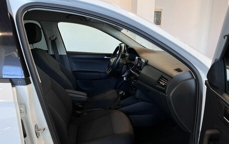 Volkswagen Polo VI (EU Market), 2021 год, 1 743 000 рублей, 29 фотография