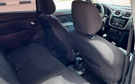Renault Sandero II рестайлинг, 2015 год, 975 000 рублей, 14 фотография