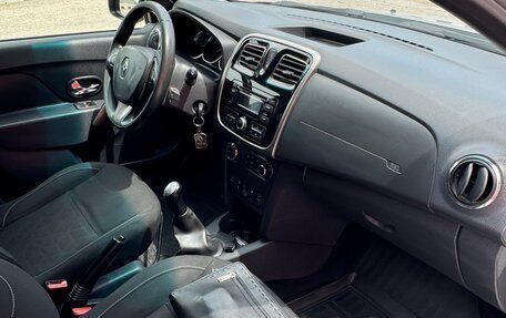 Renault Sandero II рестайлинг, 2015 год, 975 000 рублей, 13 фотография