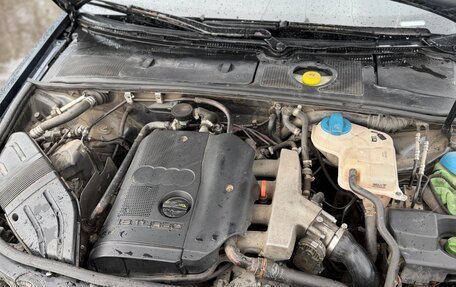 Audi A4, 2003 год, 750 000 рублей, 11 фотография