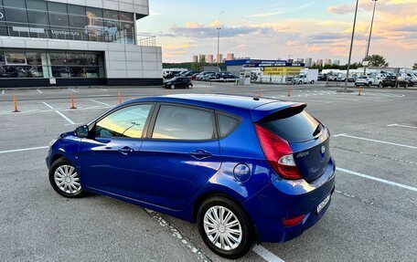 Hyundai Solaris II рестайлинг, 2011 год, 780 000 рублей, 5 фотография