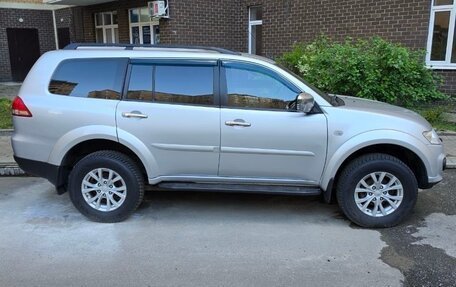 Mitsubishi Pajero Sport II рестайлинг, 2015 год, 1 950 000 рублей, 4 фотография