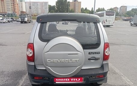 Chevrolet Niva I рестайлинг, 2012 год, 450 000 рублей, 8 фотография