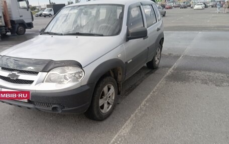 Chevrolet Niva I рестайлинг, 2012 год, 450 000 рублей, 2 фотография