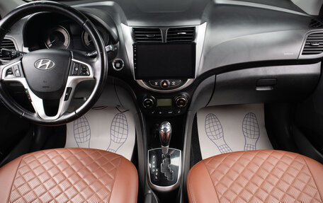 Hyundai Solaris II рестайлинг, 2012 год, 899 000 рублей, 8 фотография