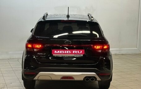 KIA Rio IV, 2021 год, 1 790 000 рублей, 3 фотография