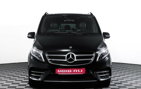 Mercedes-Benz V-Класс, 2019 год, 4 700 000 рублей, 2 фотография