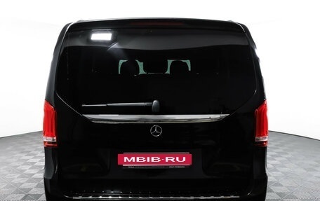 Mercedes-Benz V-Класс, 2019 год, 4 700 000 рублей, 7 фотография