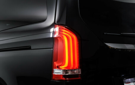 Mercedes-Benz V-Класс, 2019 год, 4 700 000 рублей, 22 фотография