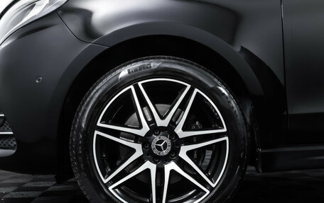 Mercedes-Benz V-Класс, 2019 год, 4 700 000 рублей, 25 фотография